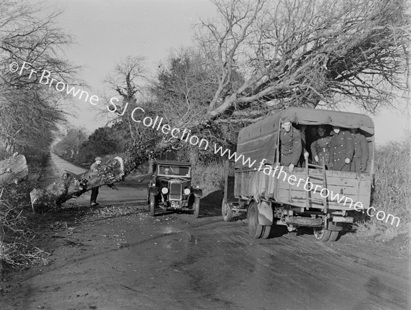 LORRY FULL OF SOLDIERS